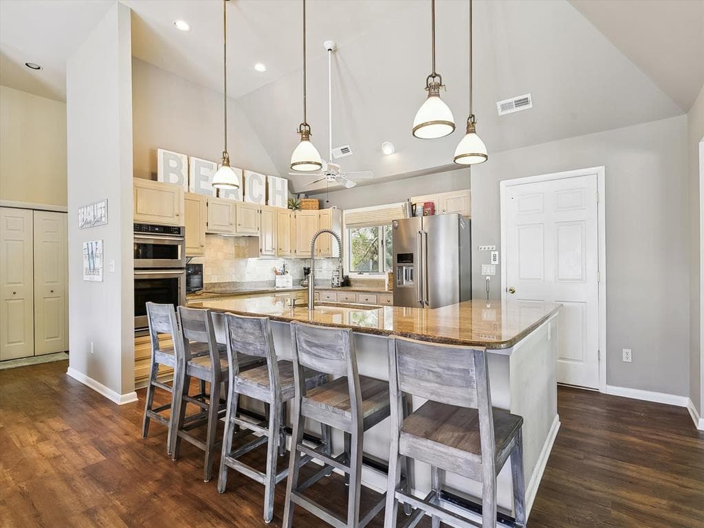 Weinstein - Photo 18