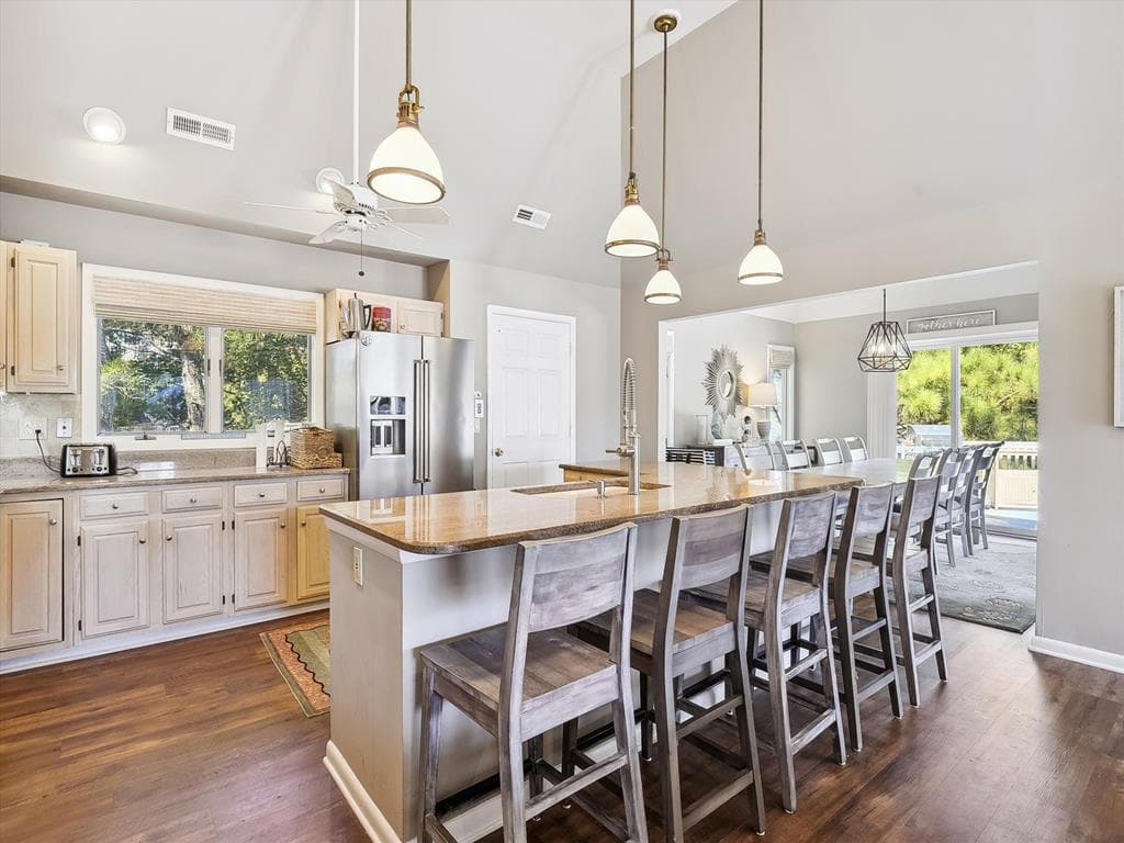 Weinstein - Photo 19