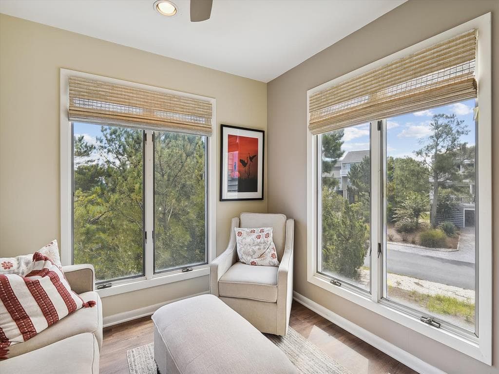 Weinstein - Photo 30