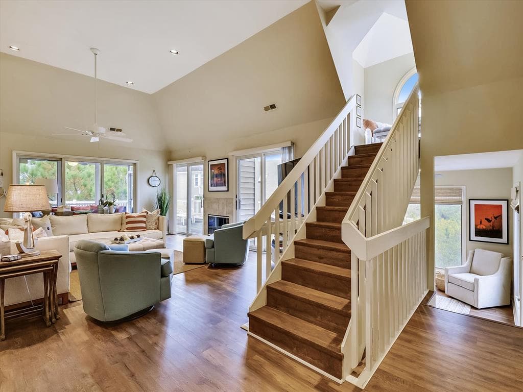 Weinstein - Photo 32