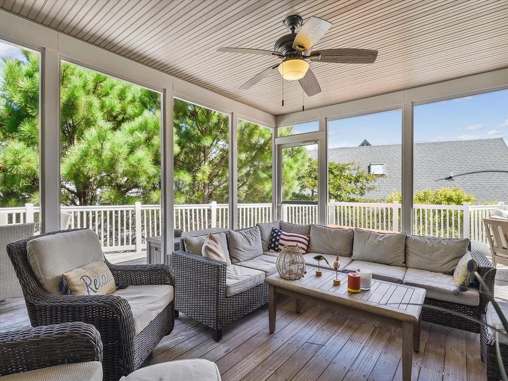 Weinstein - Photo 33