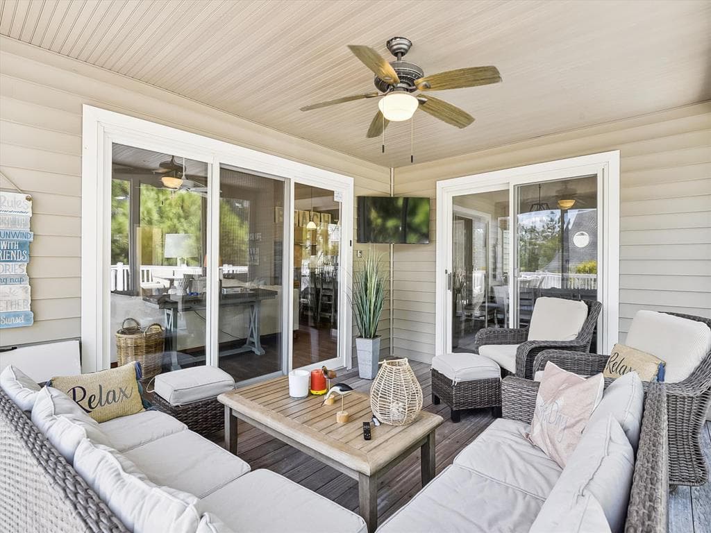 Weinstein - Photo 34