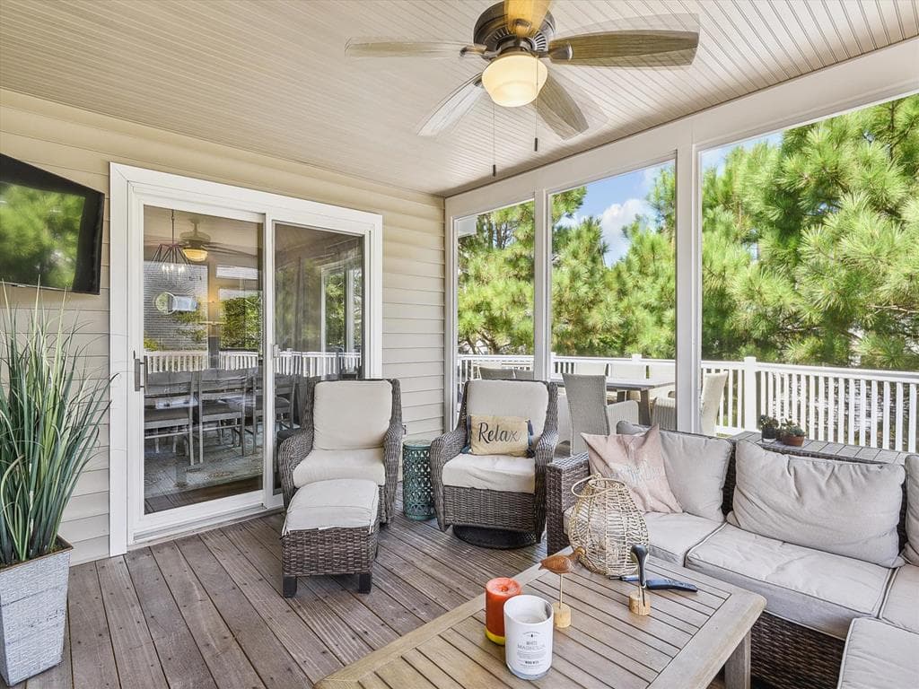 Weinstein - Photo 35