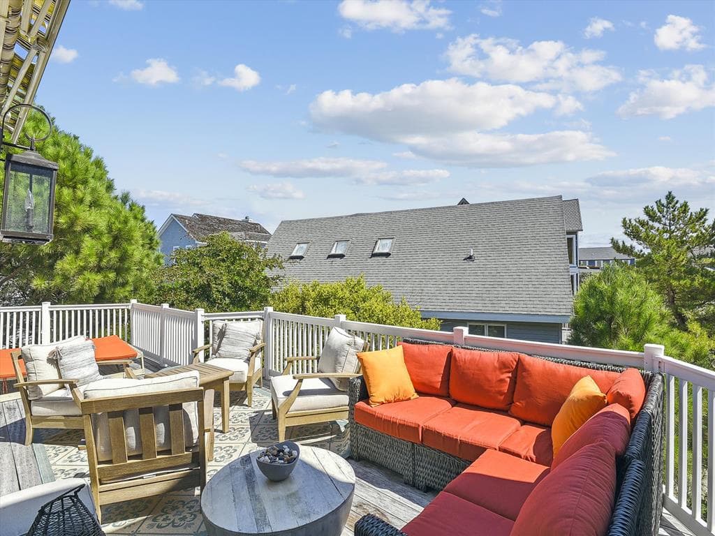 Weinstein - Photo 40