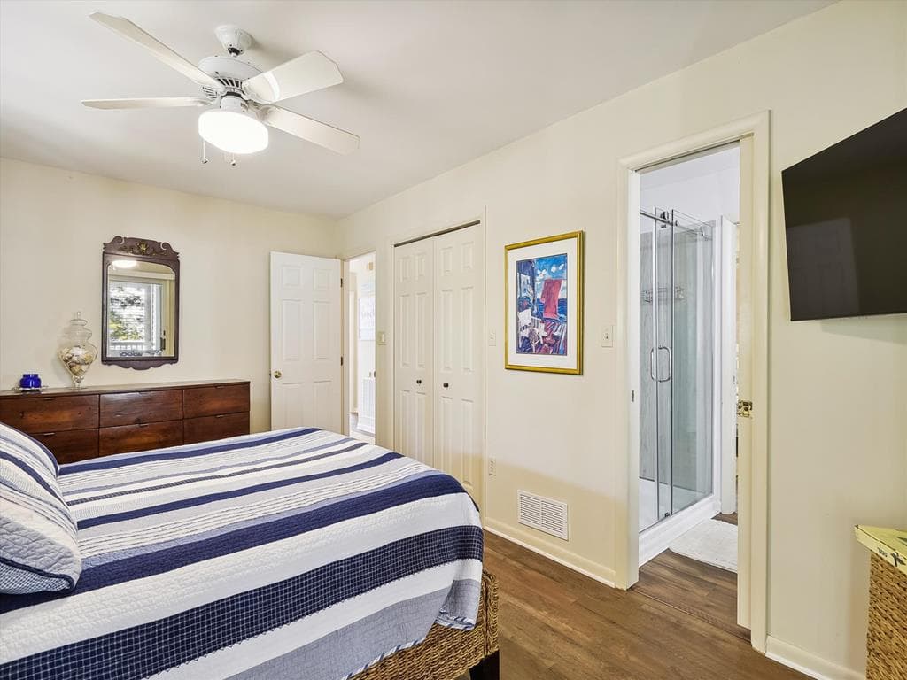 Weinstein - Photo 54