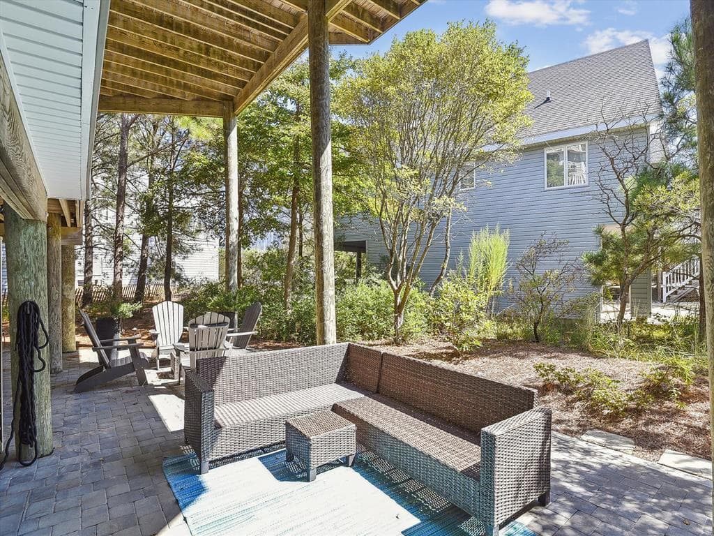 Weinstein - Photo 81