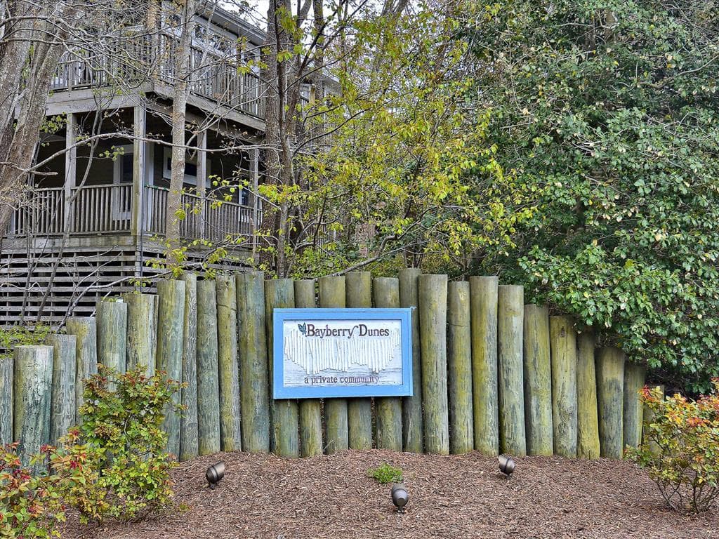 Weinstein - Photo 84