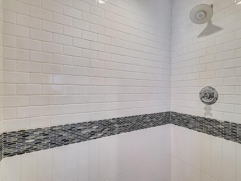 Forest Hill - Photo 55