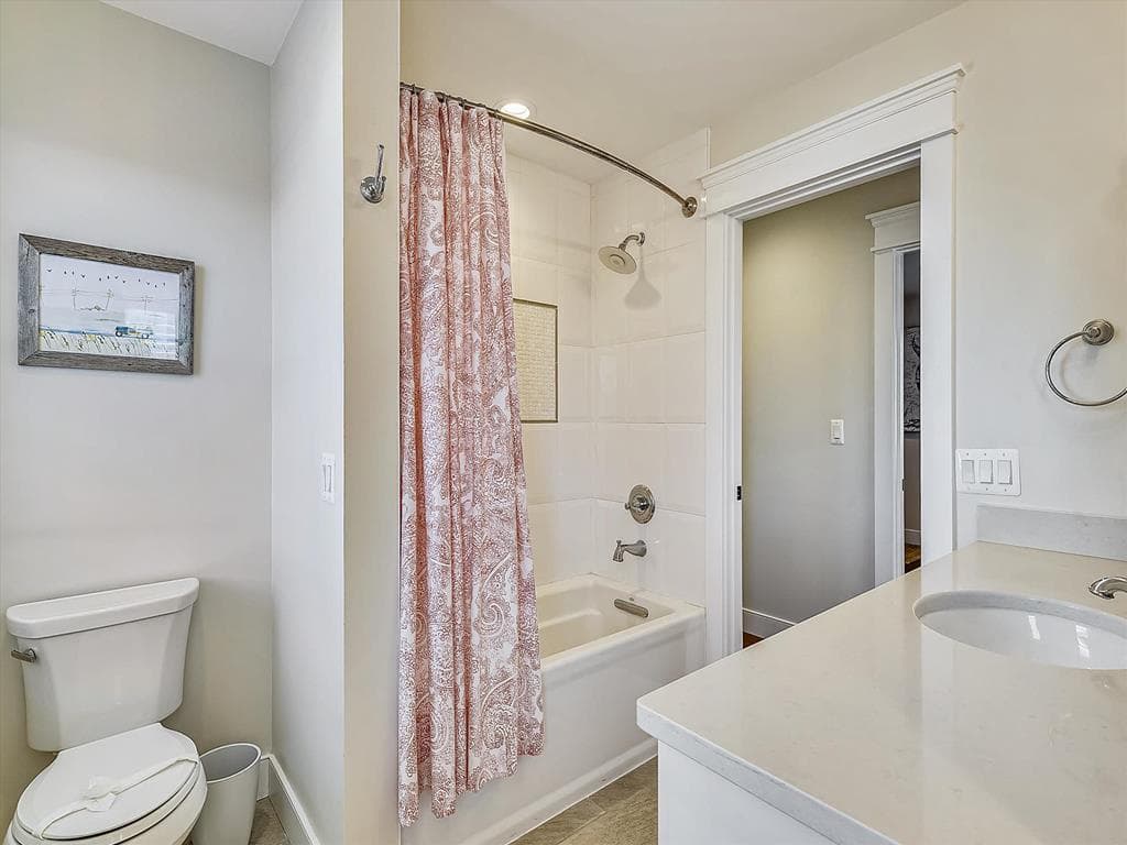 Forest Hill - Photo 60