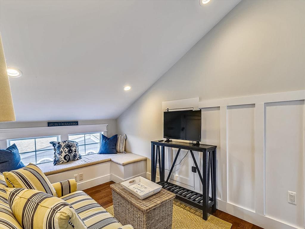 Forest Hill - Photo 72