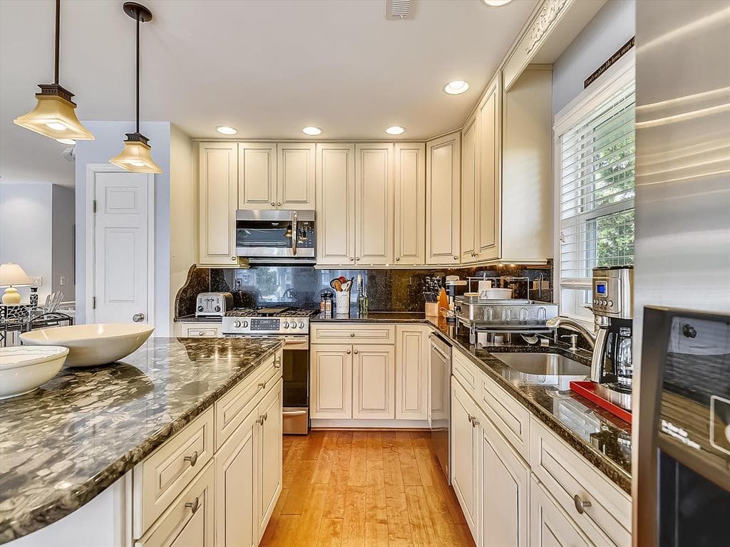 Von Fricken - Photo 16