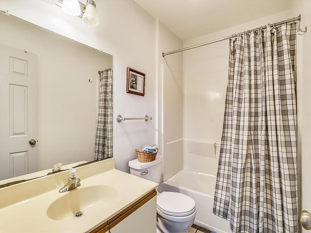 Property 1050928 - Photo 30