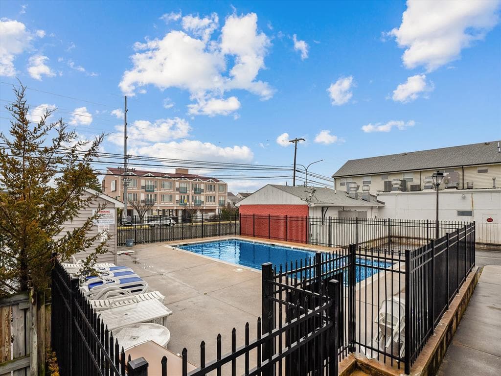 Property 1050928 - Photo 6