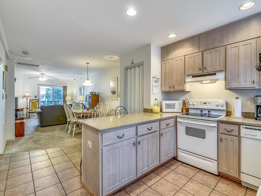 Property 1050928 - Photo 11