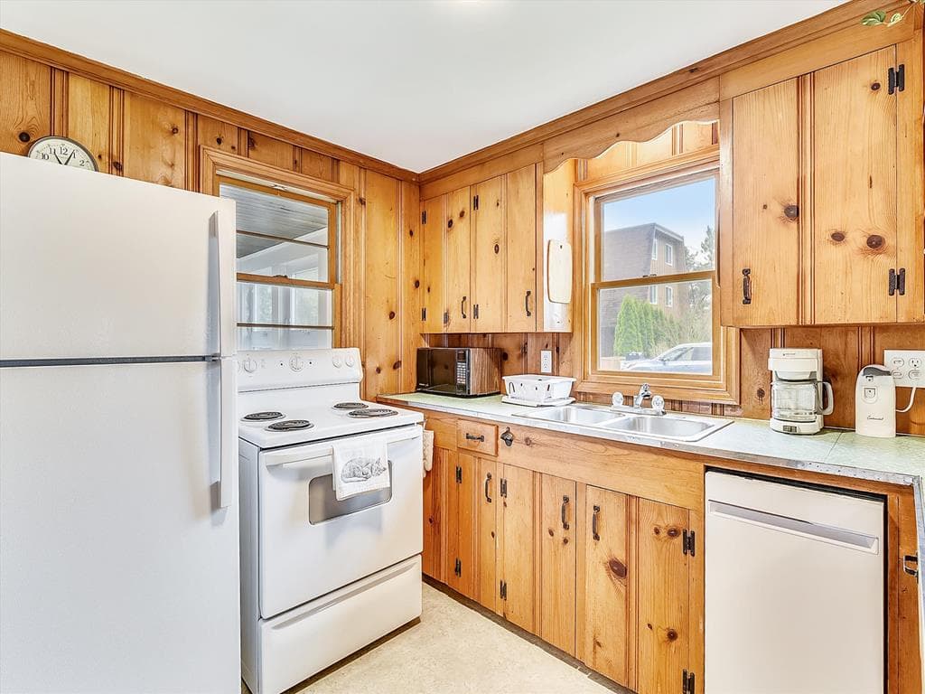 Brownell LLC - Photo 8