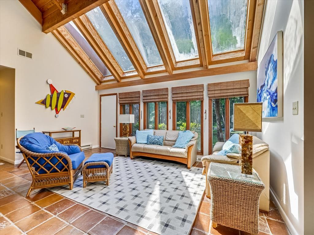 Property 1066163 - Photo 18