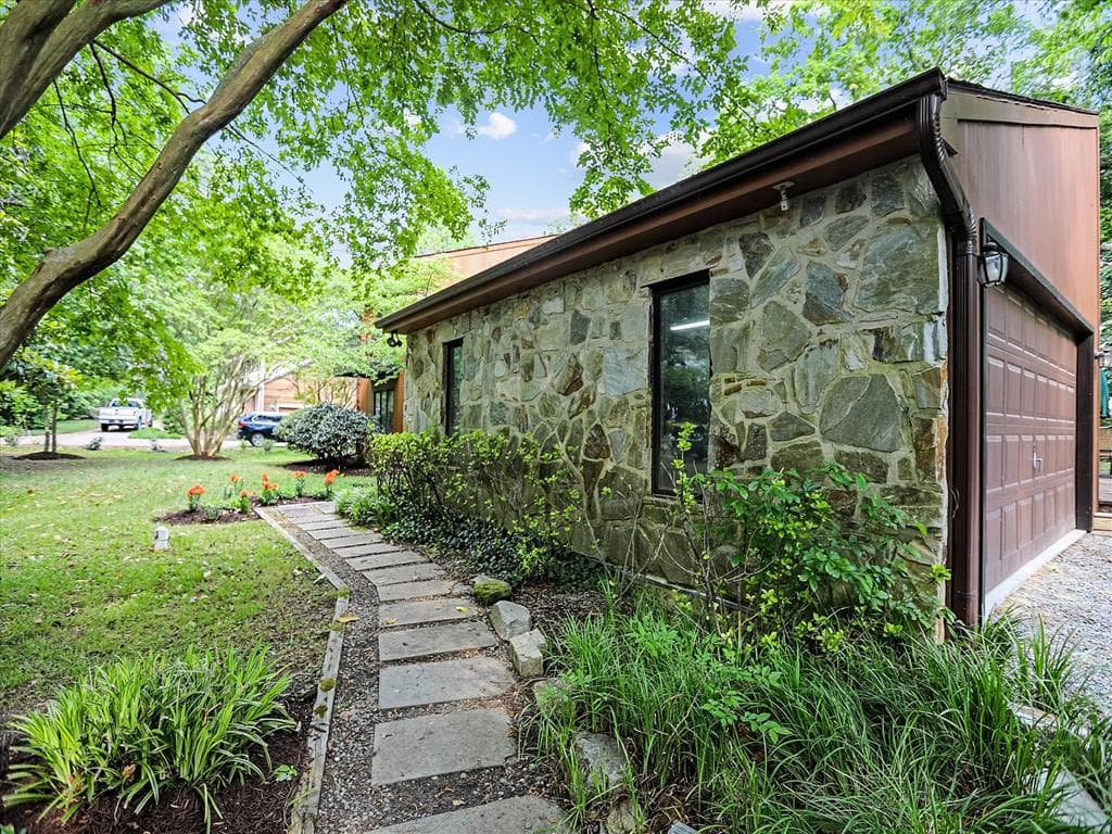 Property 1066163 - Photo 7