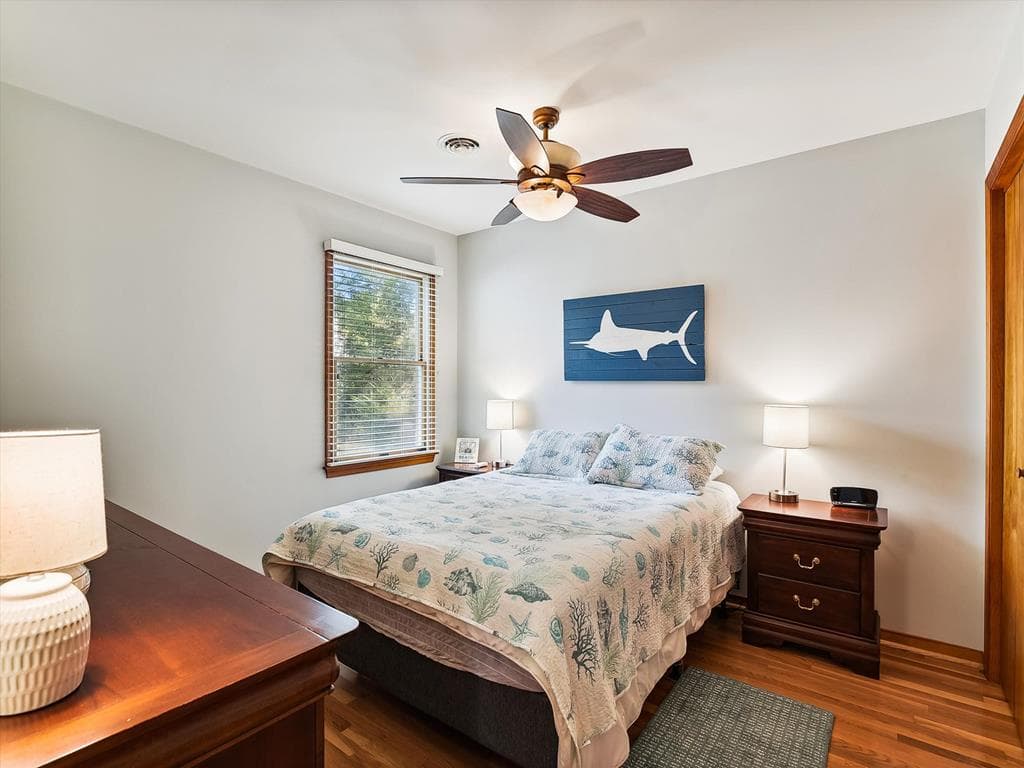 Layton BW - Photo 32