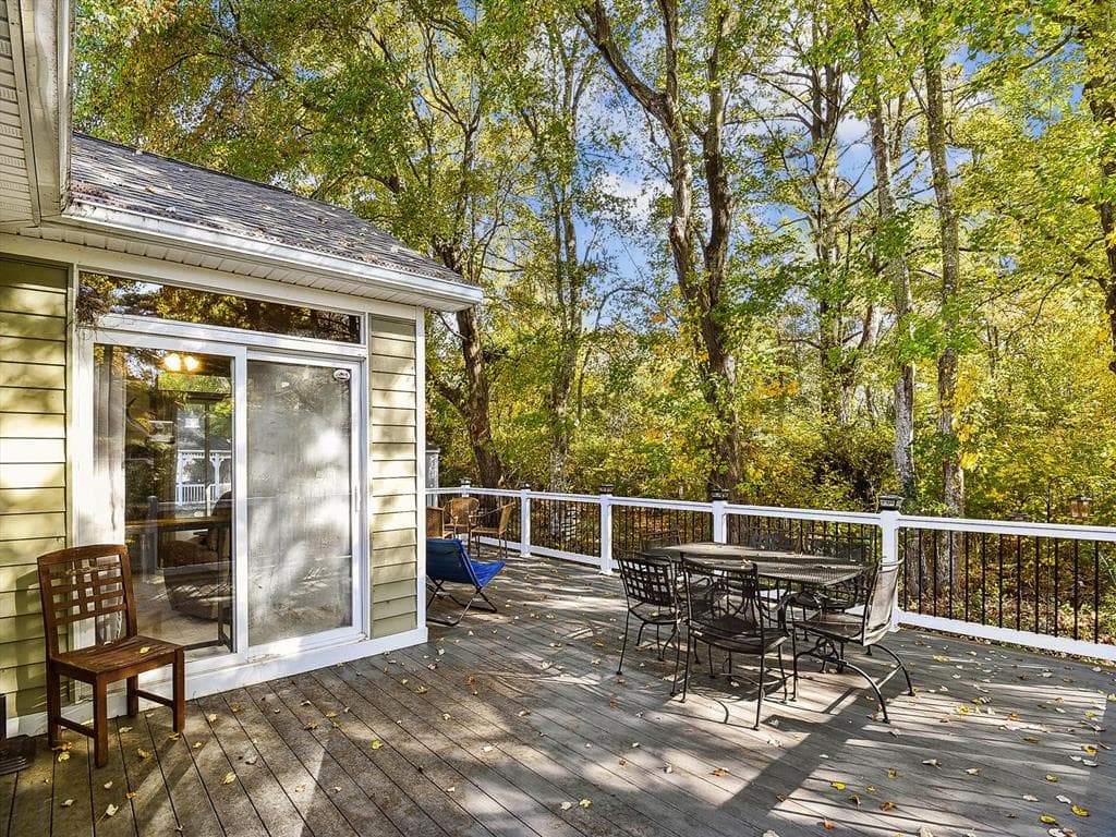 Layton BW - Photo 41