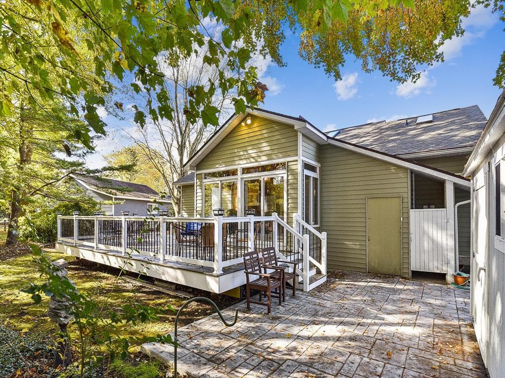 Layton BW - Photo 45