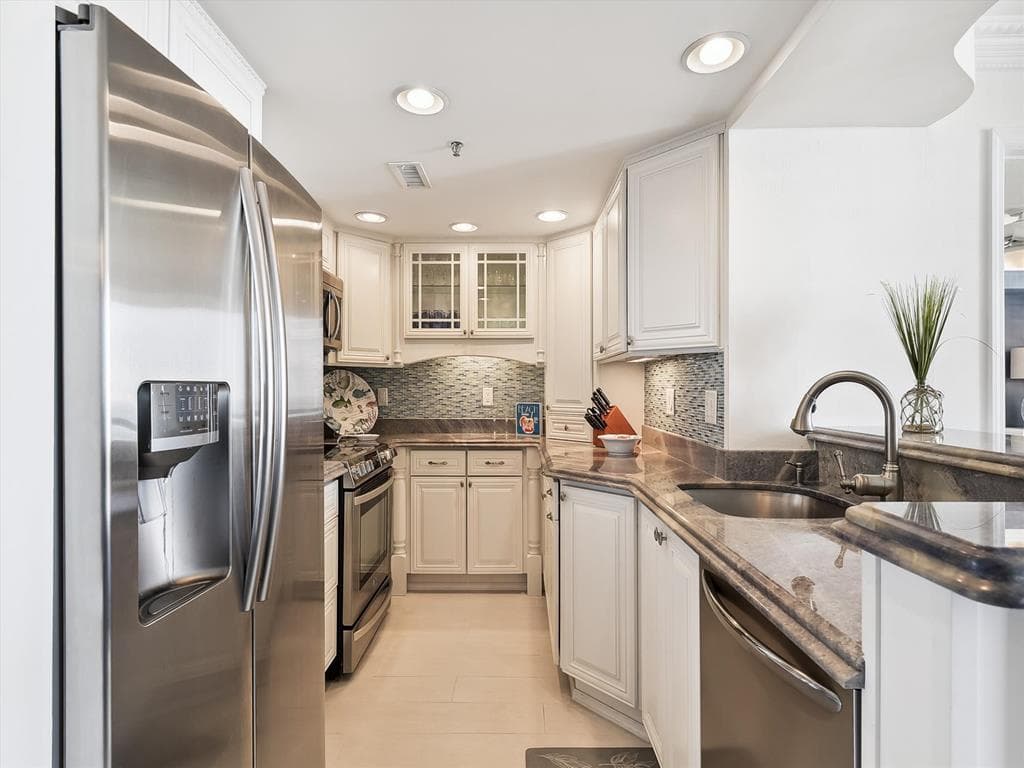 Bethany Bliss Wommack - Photo 1