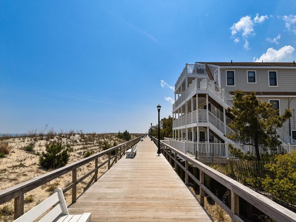 Costello BB - Photo 14