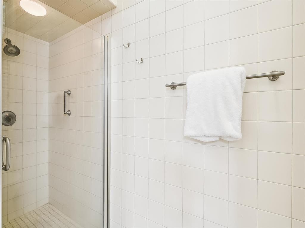 McGill MS - Photo 16