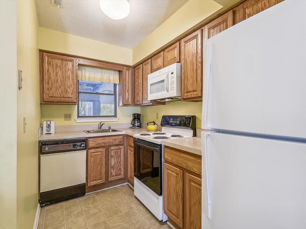 Hocker 21 - Photo 13