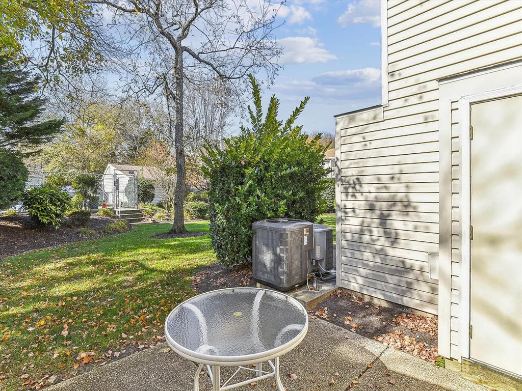 Hocker 20 - Photo 19