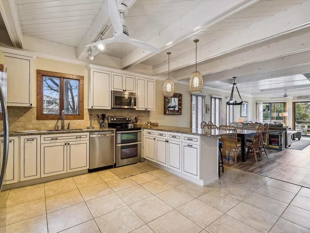 Property 1167823 - Photo 23