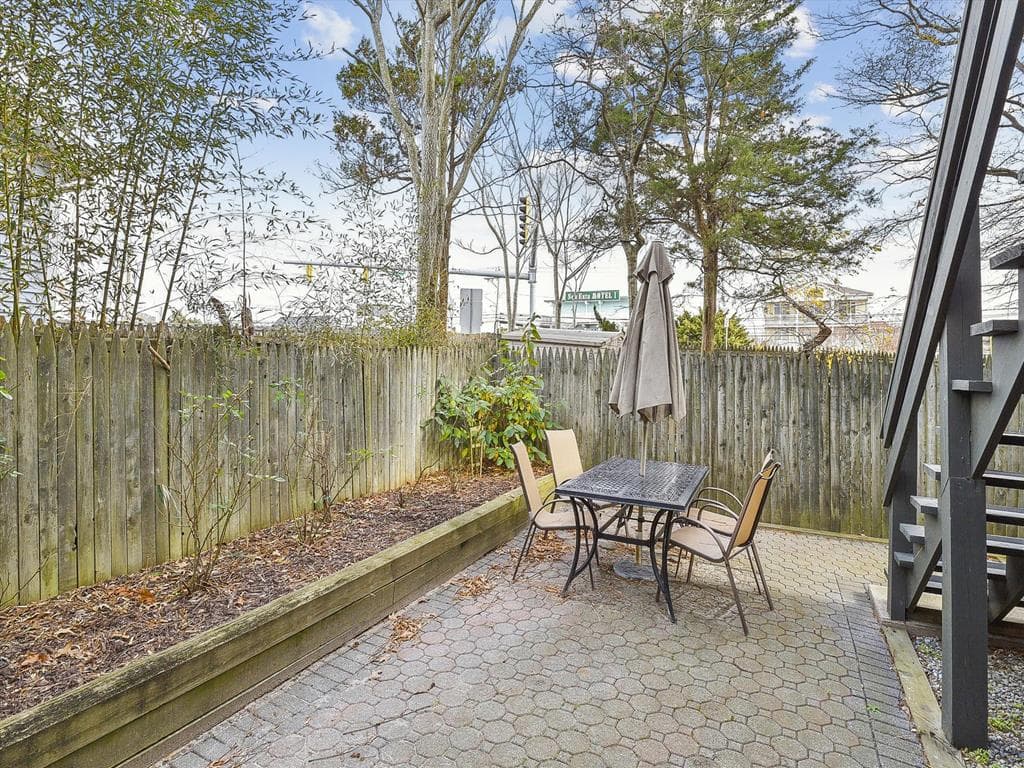 Property 1167823 - Photo 6