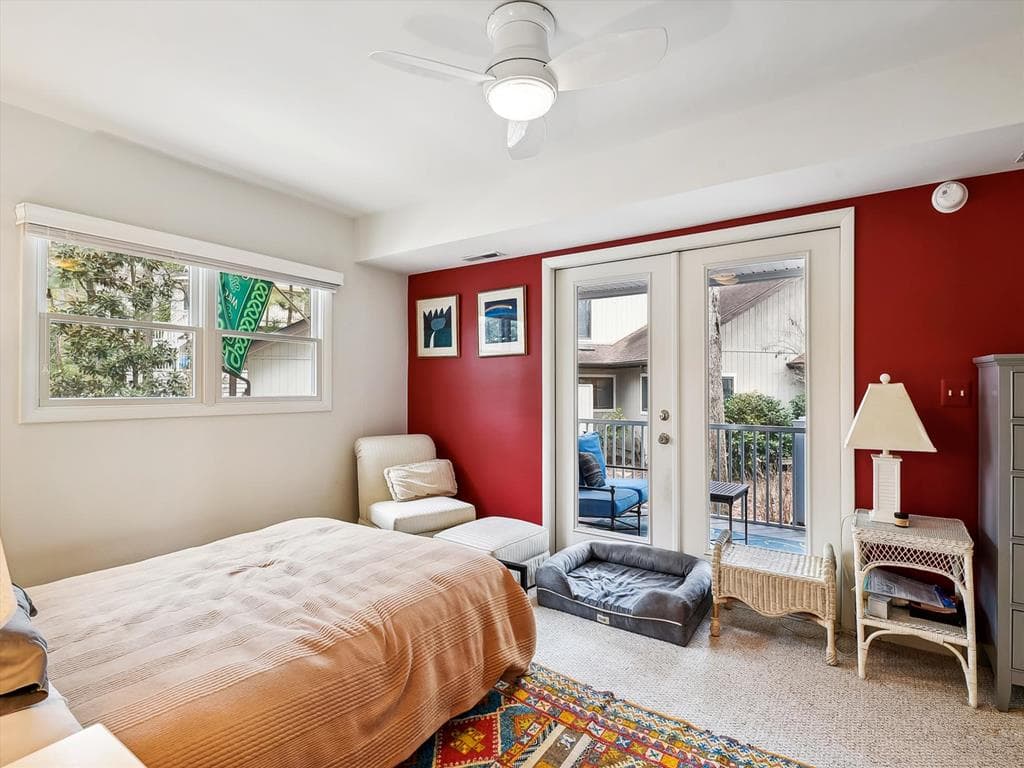 Gallagher - Photo 31