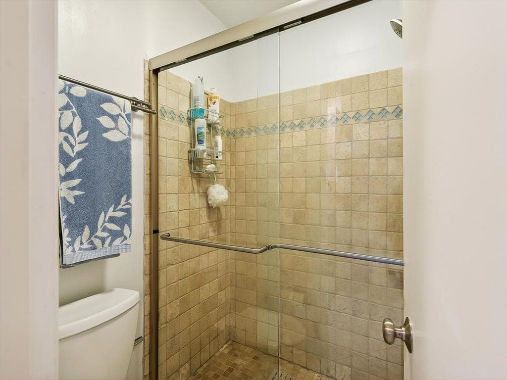 Gallagher - Photo 35