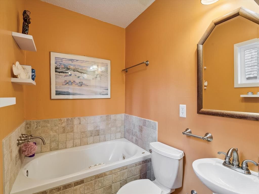 Gallagher - Photo 36