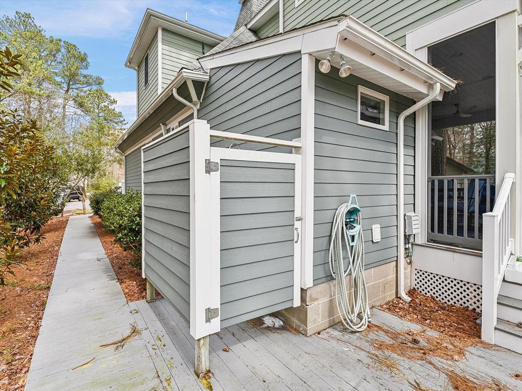 Gallagher - Photo 41