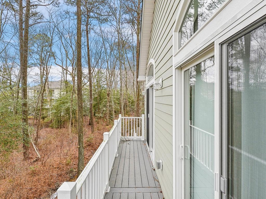 Gallagher - Photo 47