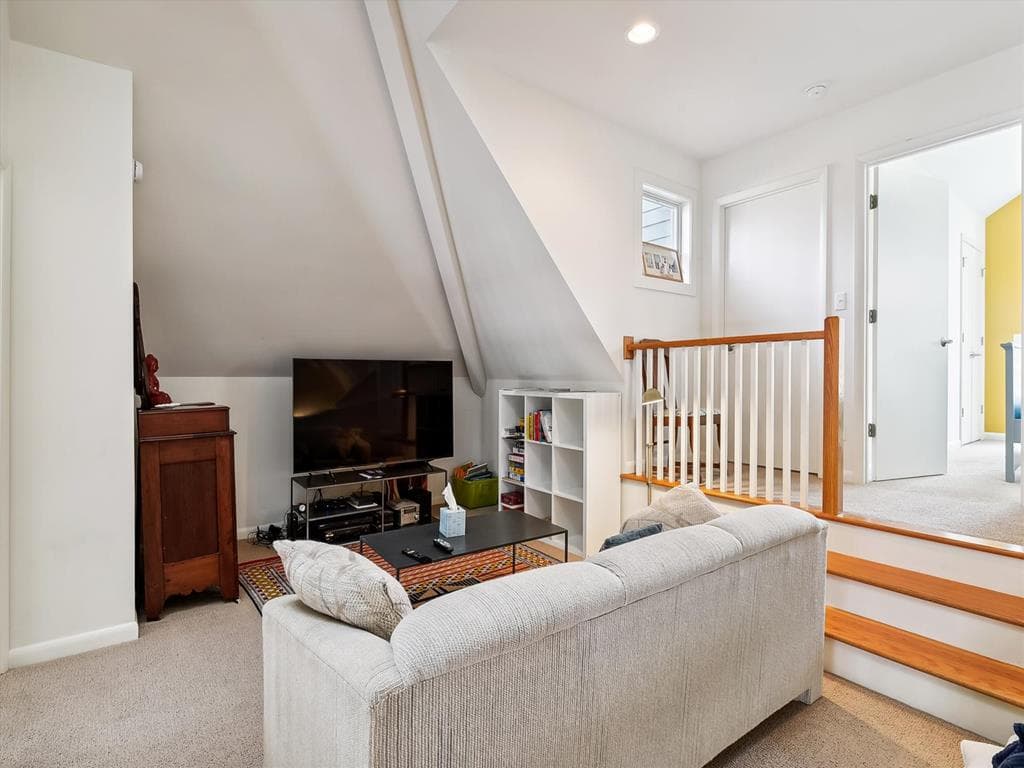 Gallagher - Photo 52