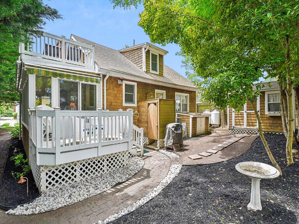 Property 1184315 - Photo 9