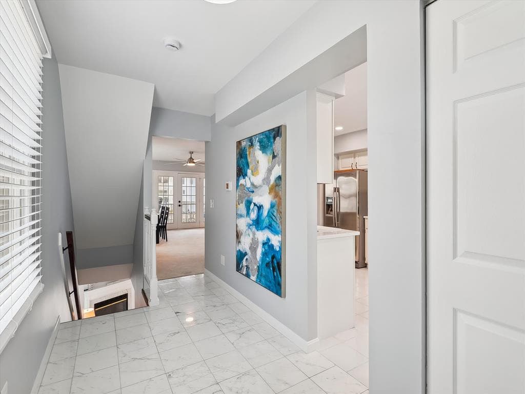 Becca s Place - Photo 13