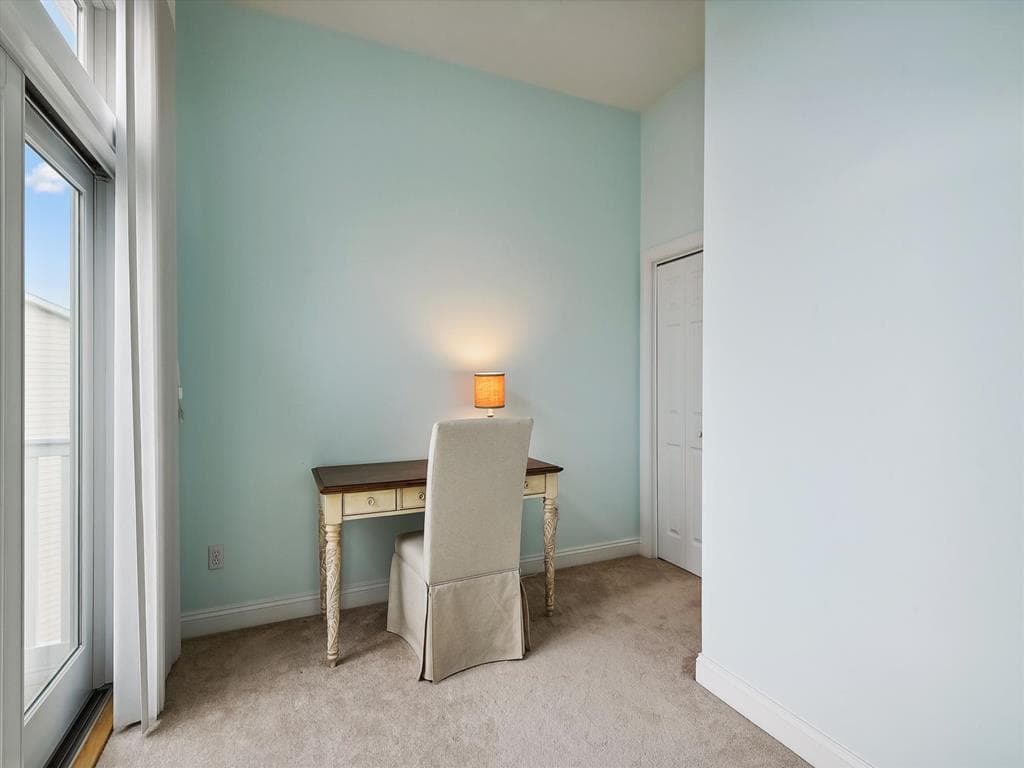 Tjoumas 2 - Photo 32