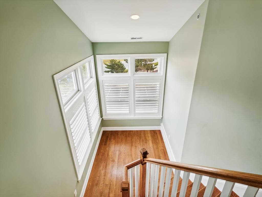 Tjoumas 2 - Photo 33