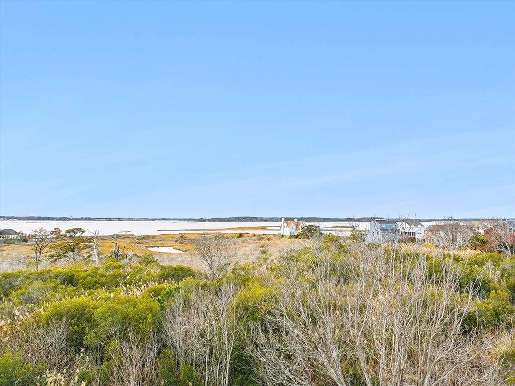 Tjoumas 2 - Photo 40