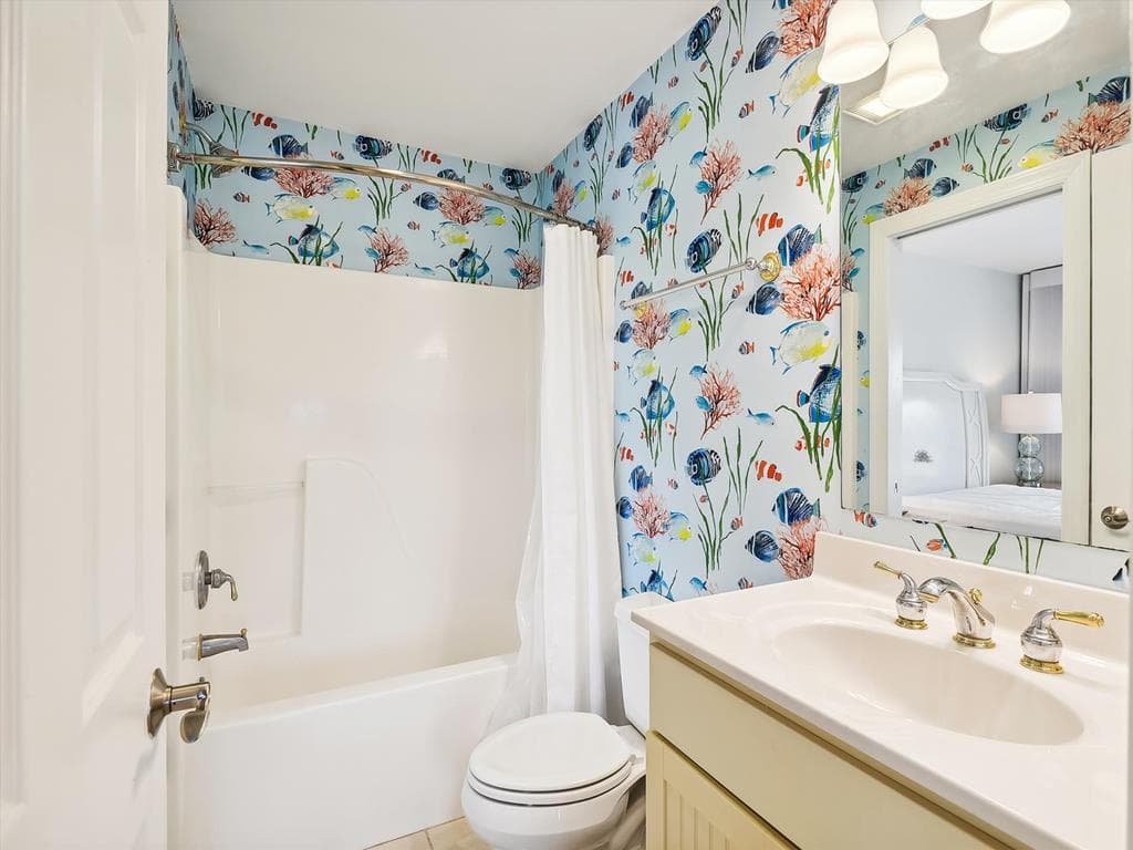 Tjoumas 2 - Photo 45