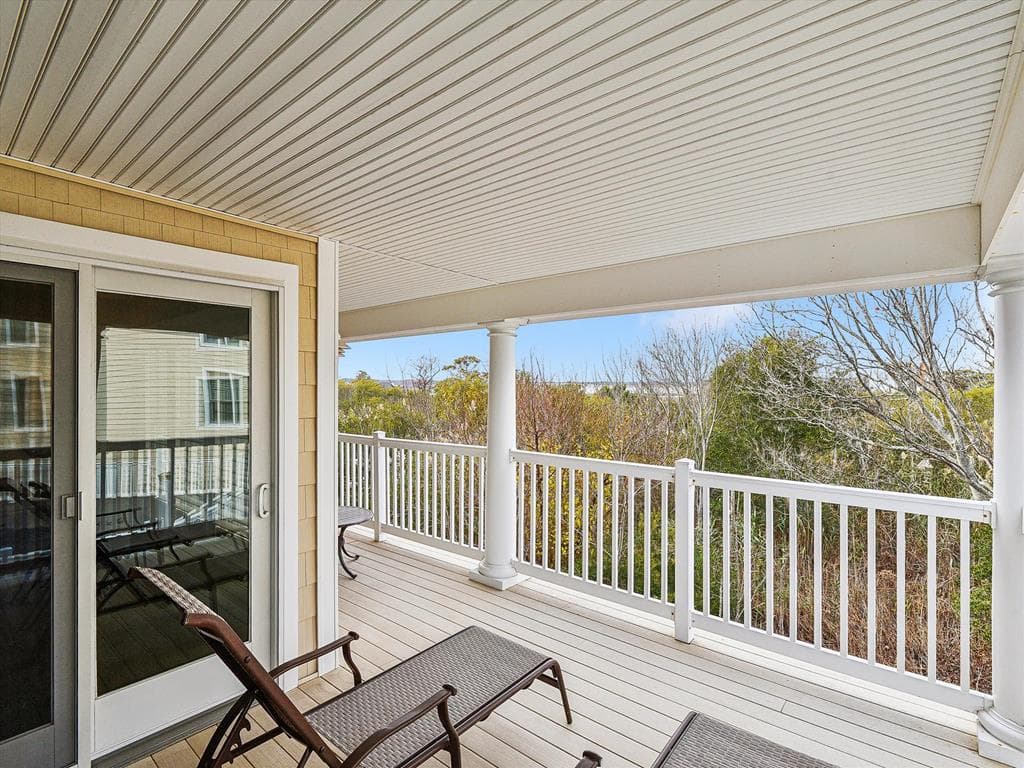 Tjoumas 2 - Photo 54