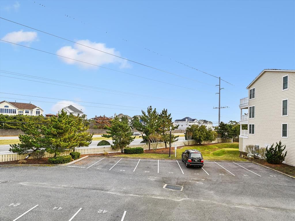 Tjoumas 2 - Photo 59