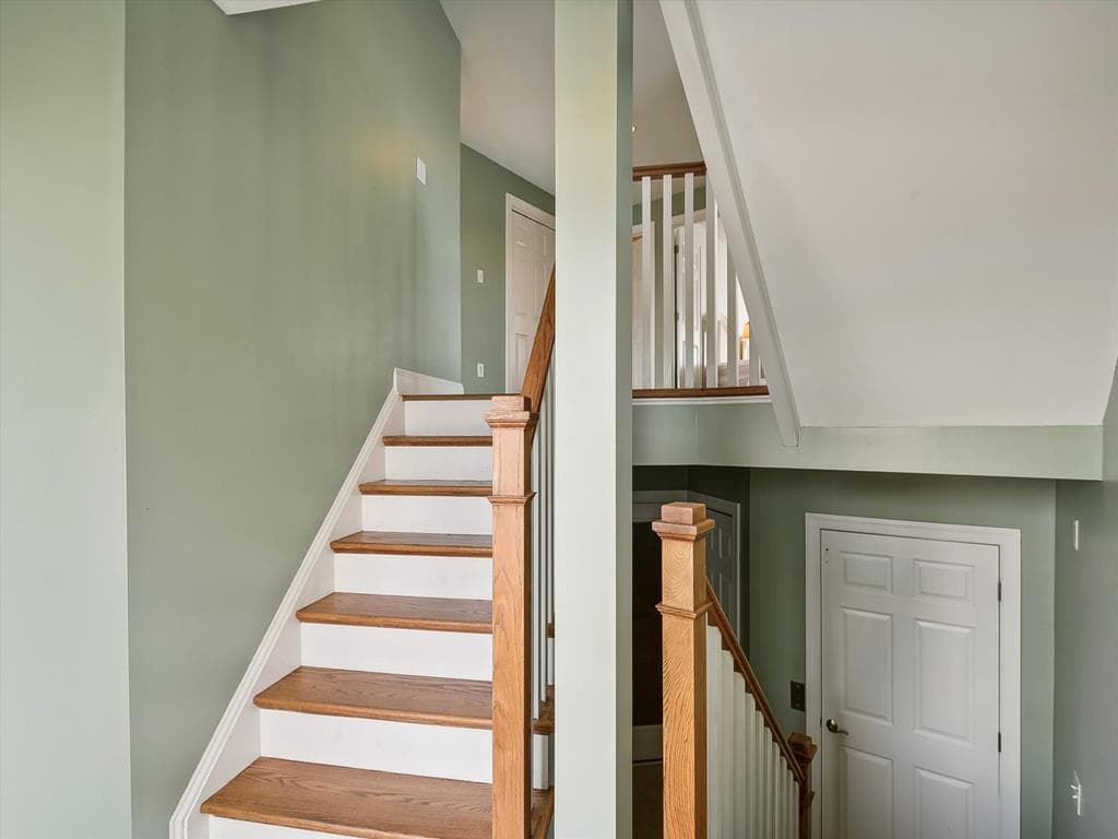 Tjoumas 2 - Photo 67