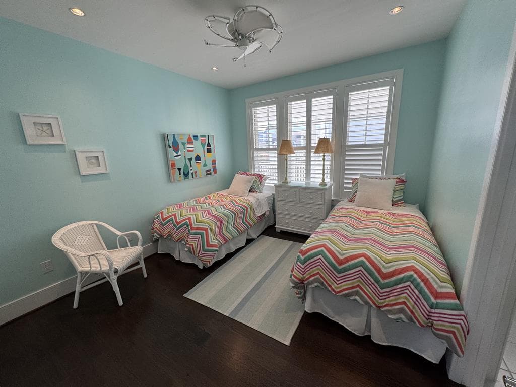 Mitchell OB - Photo 6