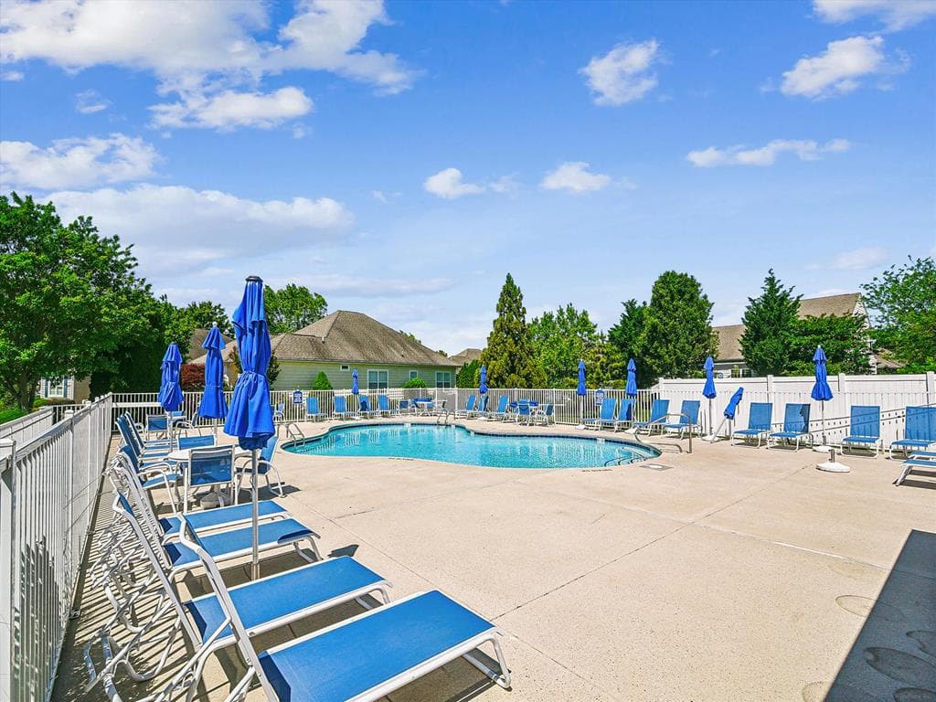 Property 1219168 - Photo 25