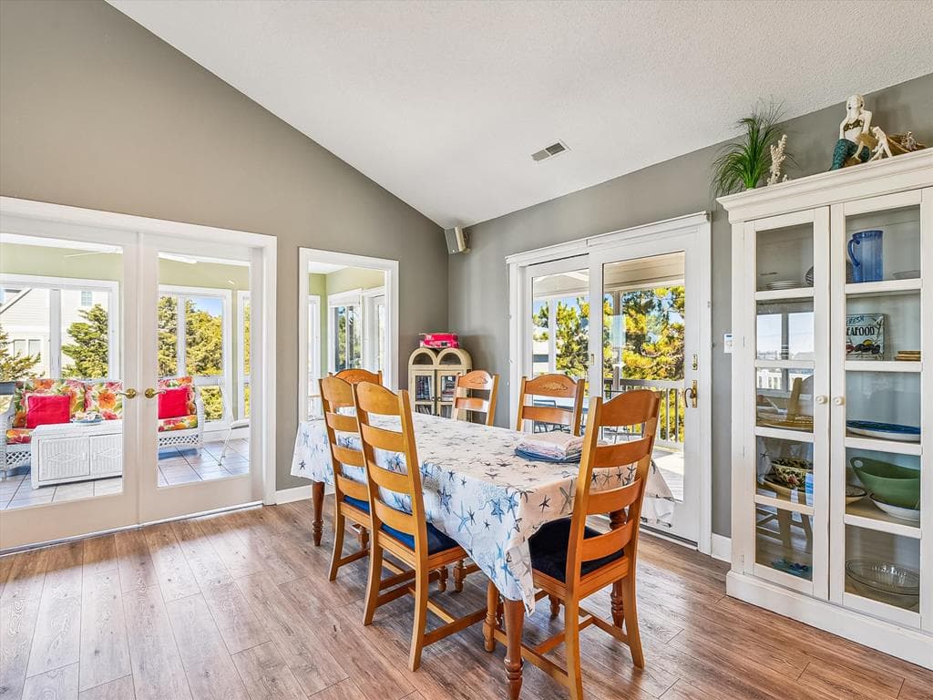 Costello CP - Photo 18