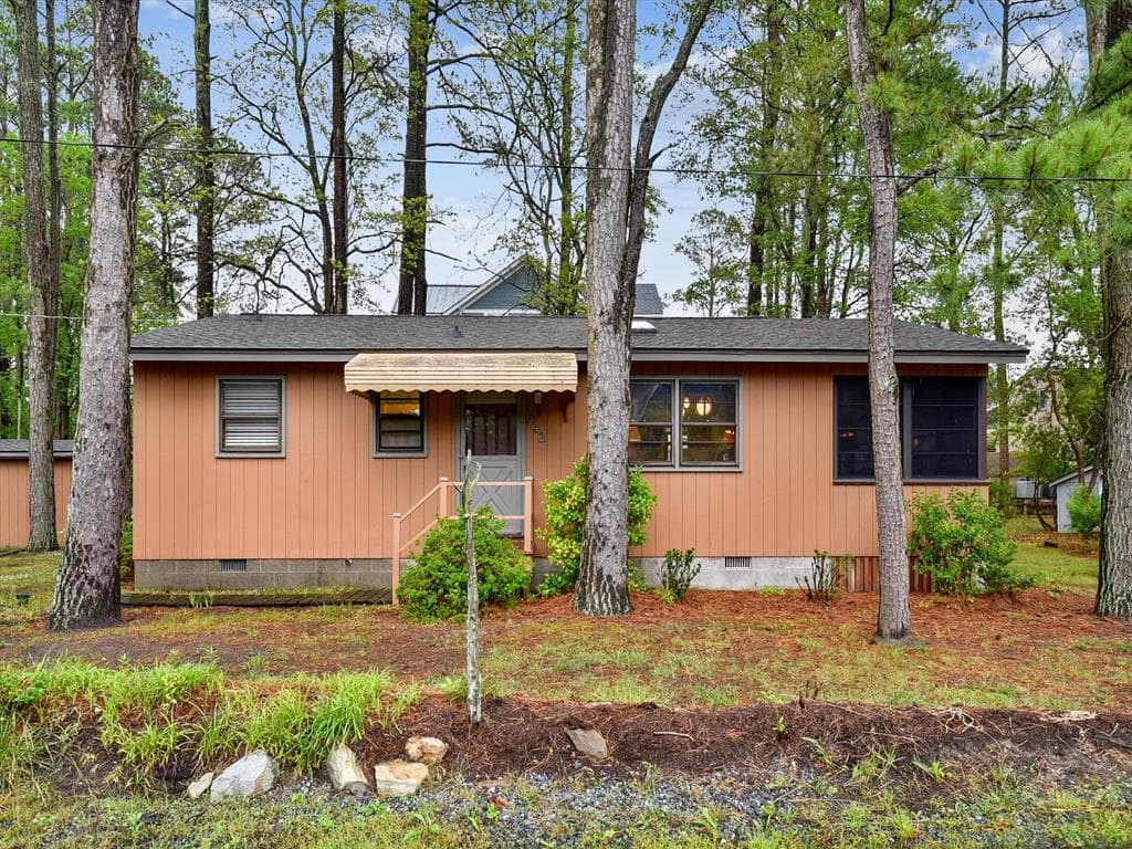 Elliott-Adkins - Photo 4